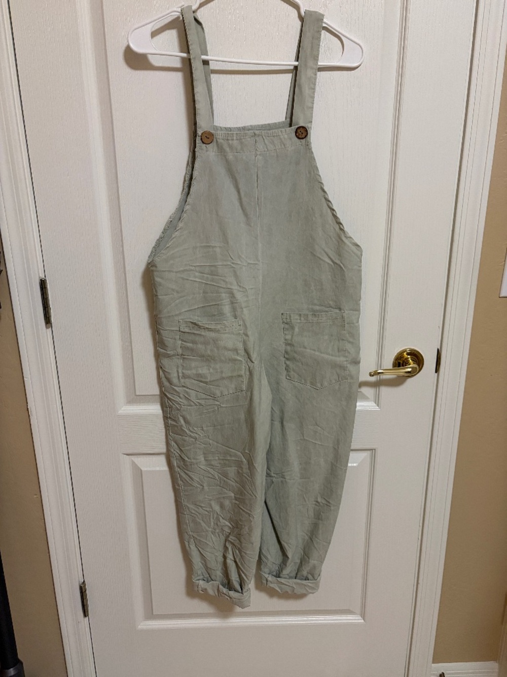 LIKE NEW! Women's Venti6 Sage Wrinkle Distressed Overalls - One Size